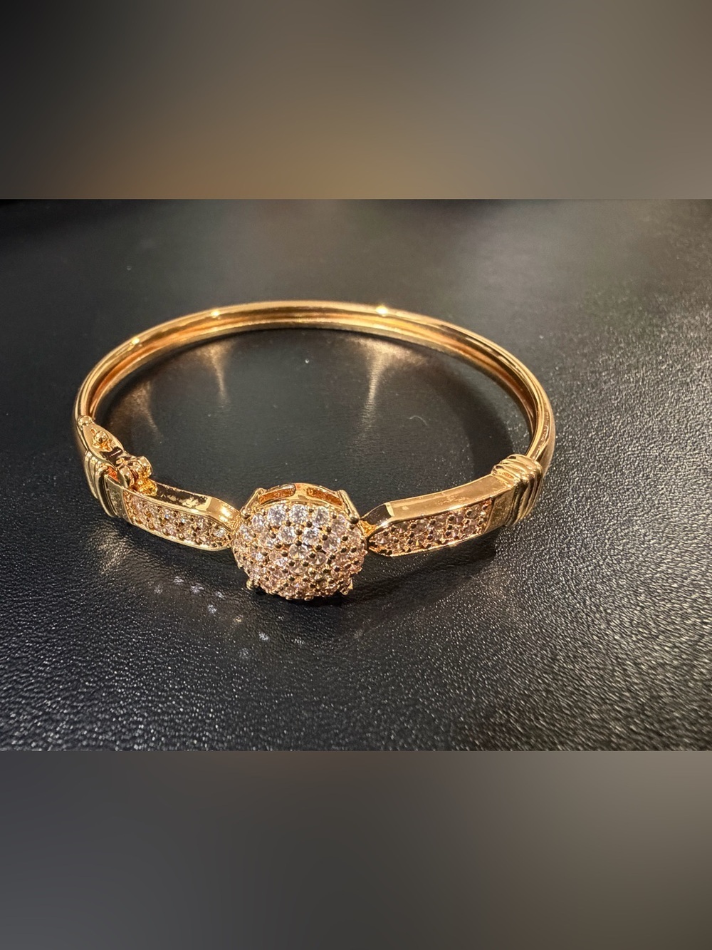New Elegant Gold-Tone Pave Crystal Women's Bangle Bracelet